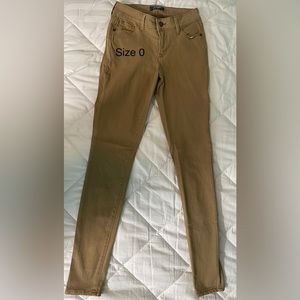Women’s jeggings